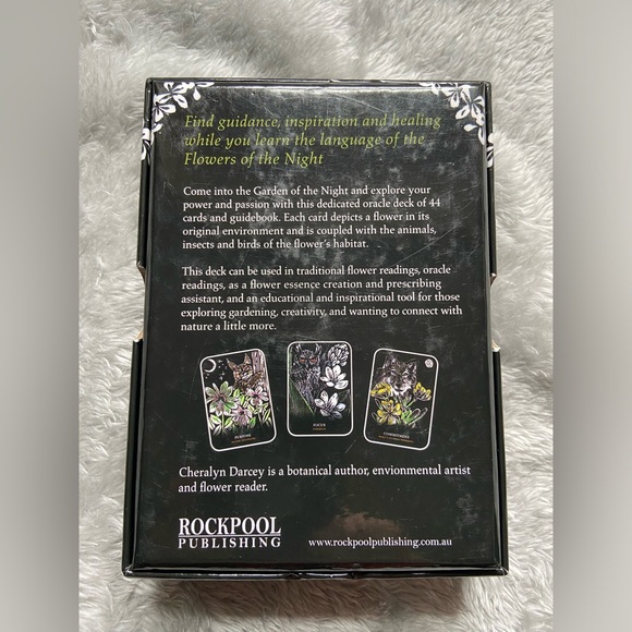 FLOWERS OF THE NIGHT ORACLE, CHERALYN DARCEY - Picture 2 of 3